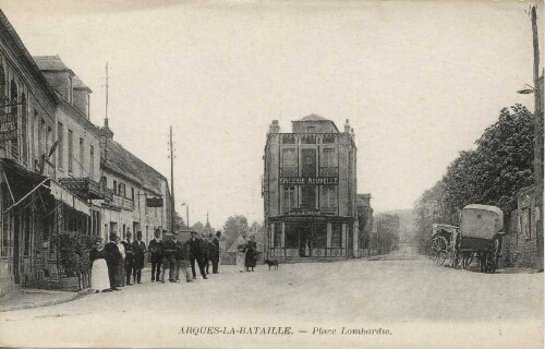 ARQUES-LA-BATAILLE. - Place Lombardie.