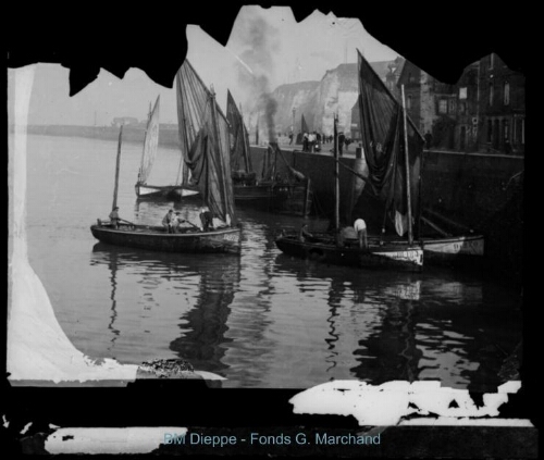 Avant-port, quai Henri IV (vue de)