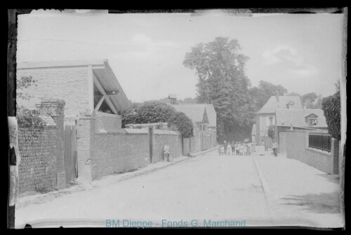 Janval, rue principale (vue de)