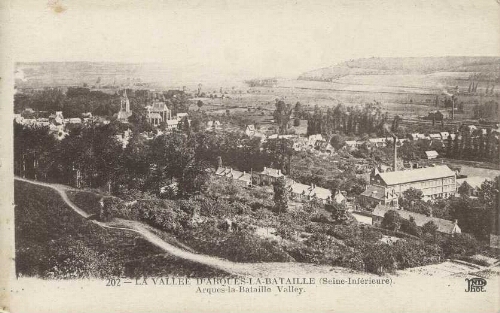 LA VALLEE D'ARQUES-LA-BATAILLE (Seine-Inférieure). Arques-la-Bataille Valley.