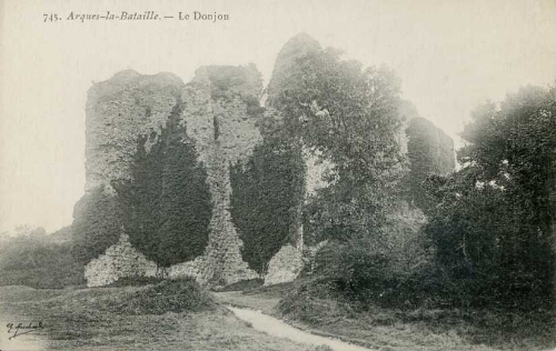 Arques-la-Bataille. - Le Donjon