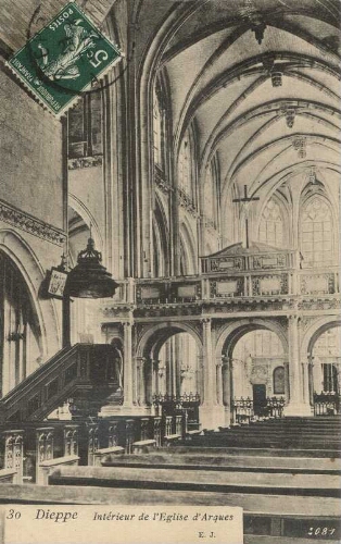 Dieppe Intérieur de l'Eglise d'Arques E.J.