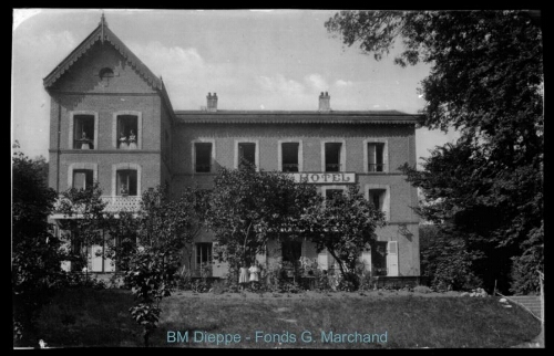 « Grand Hôtel », Marcel Lambert propriétaire (vue du)
