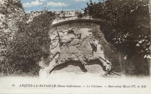 ARQUES-LA-BATAILLE (Seine-Inférieure). - Le Château. - Bas-relief Henri IV. - ND