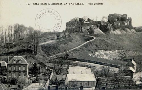 CHATEAU D'ARQUES-LA-BATAILLE. - Vue générale