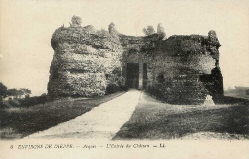 ENVIRONS DE DIEPPE. - Arques – L'Entrée du Château