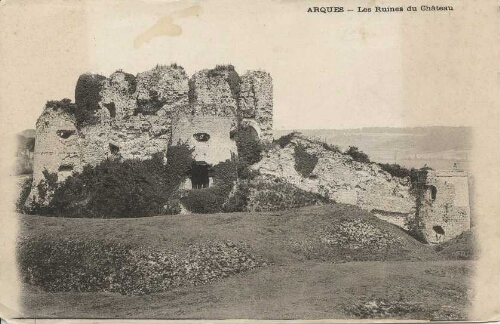 ARQUES - Les Ruines du Château