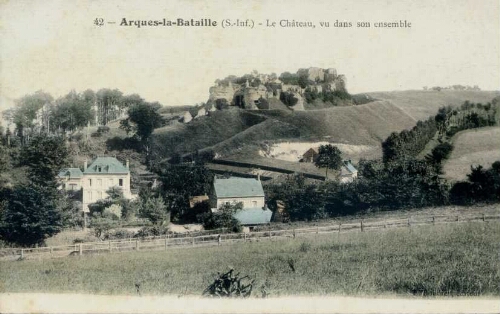 Arques-la-Bataille (S.-Inf.) - Le Château, vu dans son ensemble
