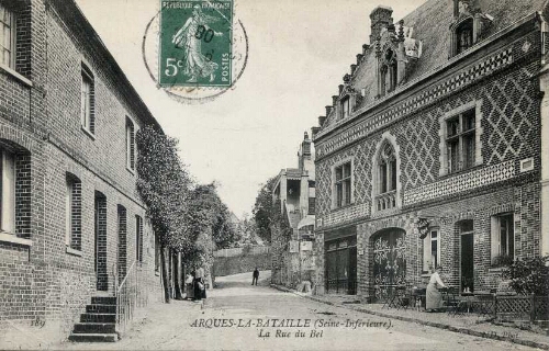 ARQUES-LA-BATAILLE (Seine-Inférieure). La Rue du Bel